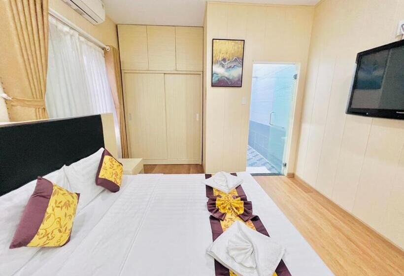 اتاق استاندارد, Truc Huyen