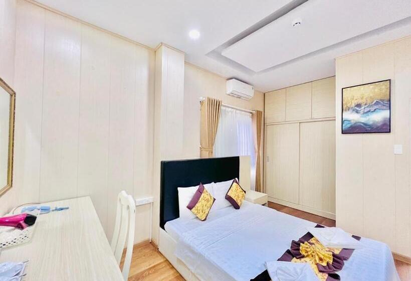 اتاق استاندارد, Truc Huyen