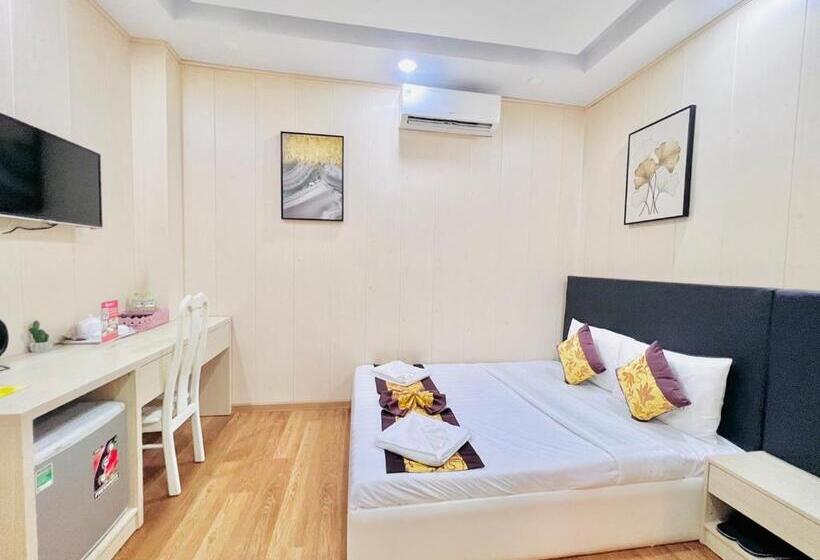 اتاق استاندارد, Truc Huyen