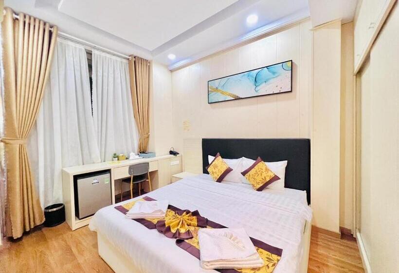 اتاق استاندارد, Truc Huyen