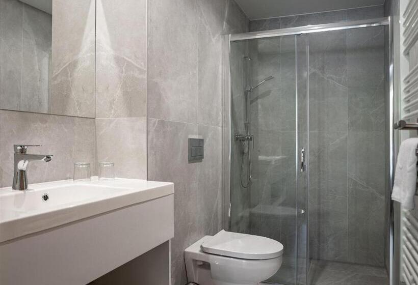 اتاق استاندارد, R31 Residence