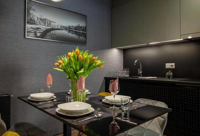 آپارتمان 1 خوابه با تراس, R31 Residence