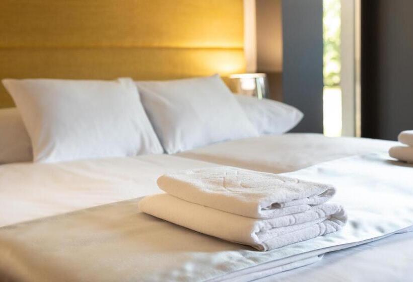 آپارتمان 1 خوابه, R31 Residence