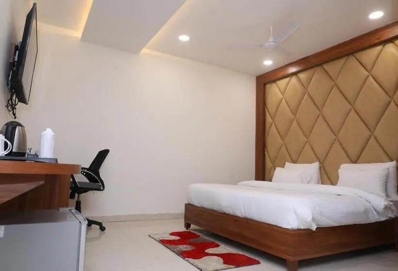 Superior-huone King-vuode, Pradeep Star Inn