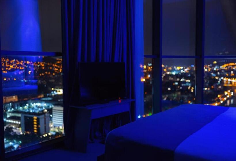 سوییت اجرایی, Meta Business Hotel By King David