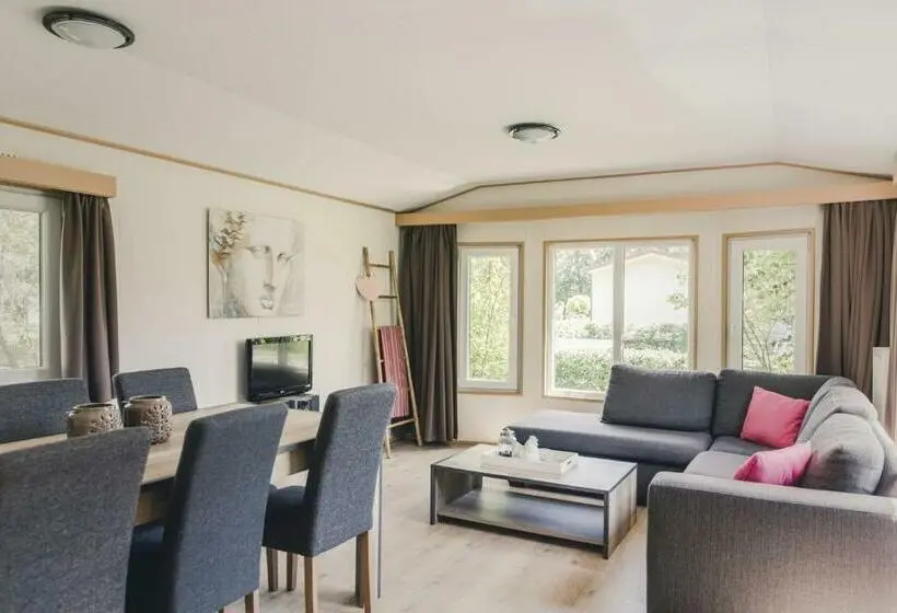 Huoneisto 3 Makuuhuonetta, Bungalette Sauna 6p