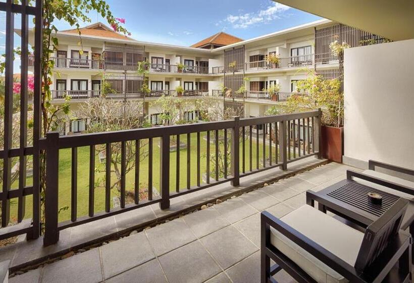 اتاق لوکس با چشم‌انداز دریا, Anantara Mui Ne Resort