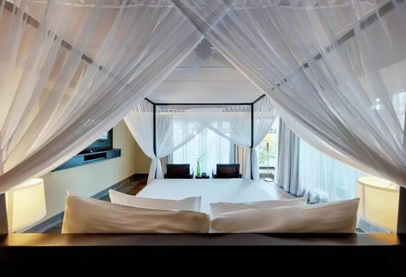 1-Bedroom Villa Garden View