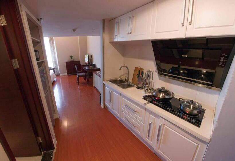 家庭套房, Fulitai International