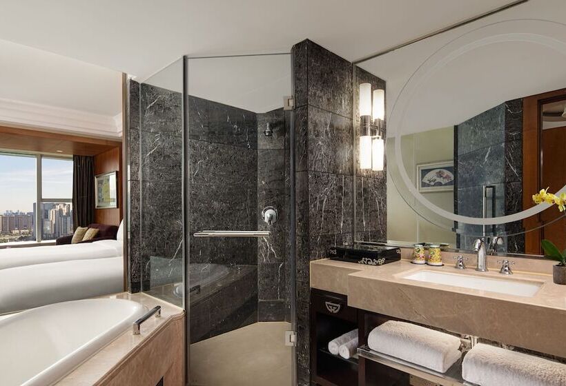 Номер Премиум Вид на Город, Intercontinental Century City Chengdu, An Ihg