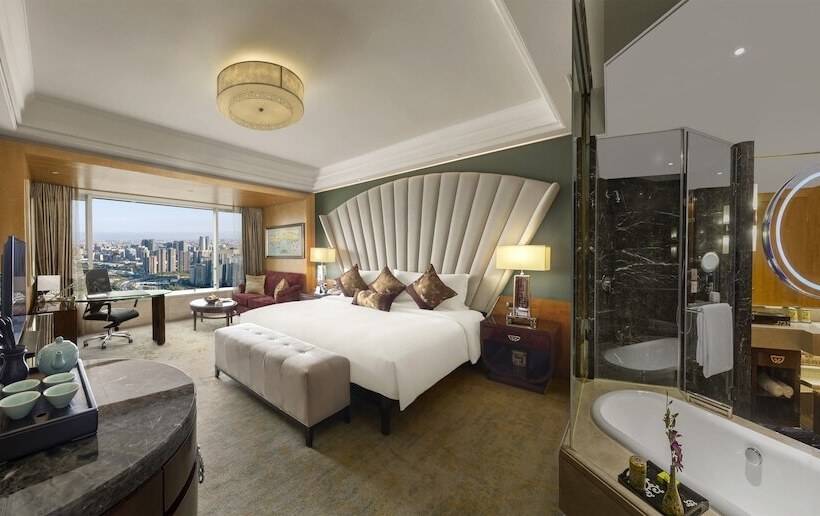 Номер Премиум Вид на Город, Intercontinental Century City Chengdu, An Ihg