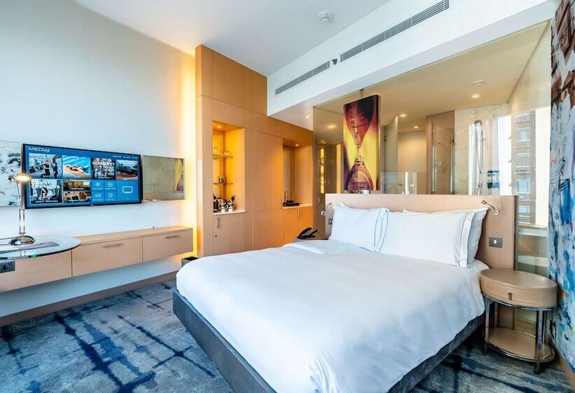 Classic Room with Views, Media One