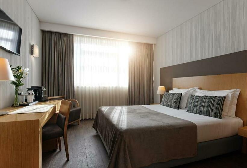 اتاق پرستیژ, Mercure Lisboa Almada