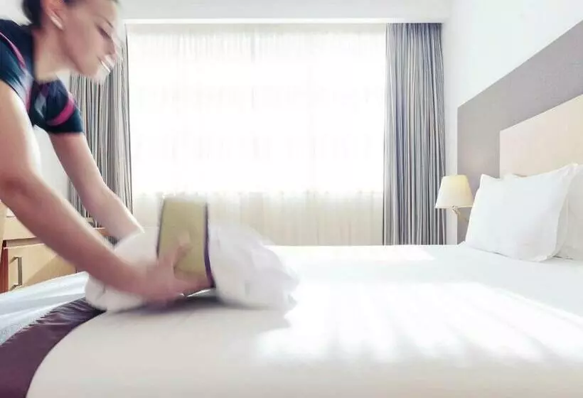 اتاق پرستیژ, Mercure Lisboa Almada