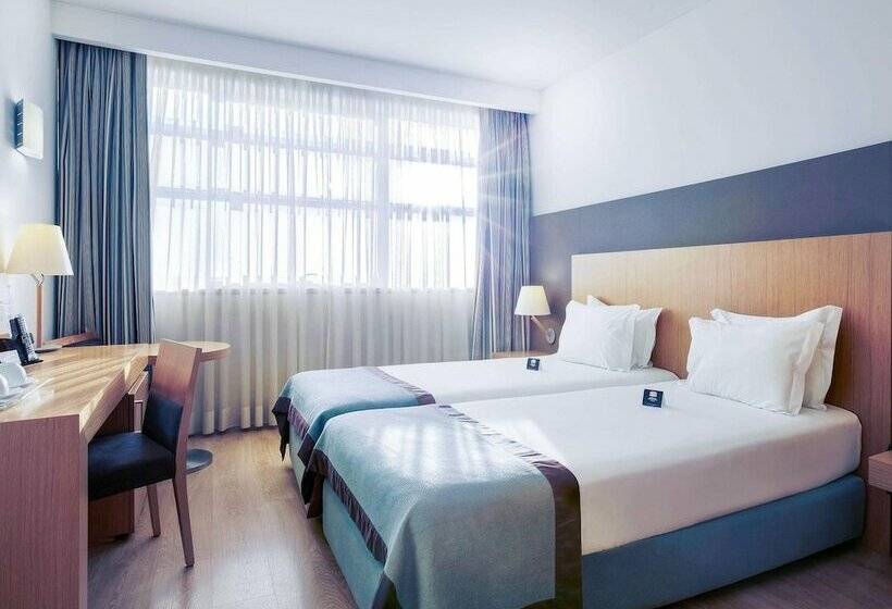 اتاق پرستیژ, Mercure Lisboa Almada