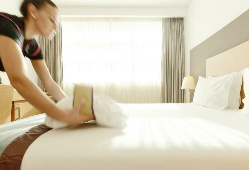اتاق سوپریور, Mercure Lisboa Almada