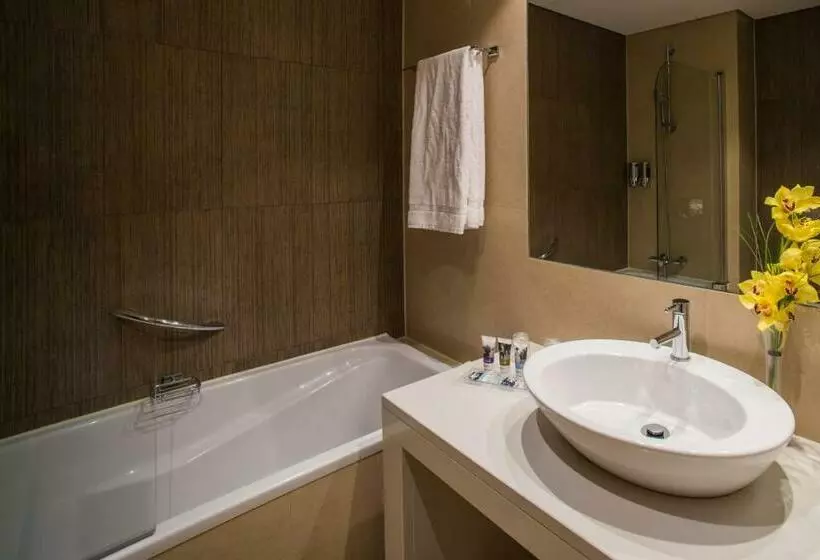 اتاق سوپریور, Mercure Lisboa Almada