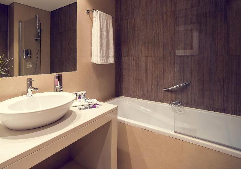 Номер Superior, Mercure Lisboa Almada