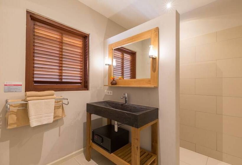 ویلای 4 خوابه, Morena Resort