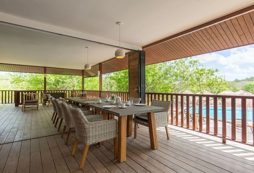 ویلای 4 خوابه, Morena Resort