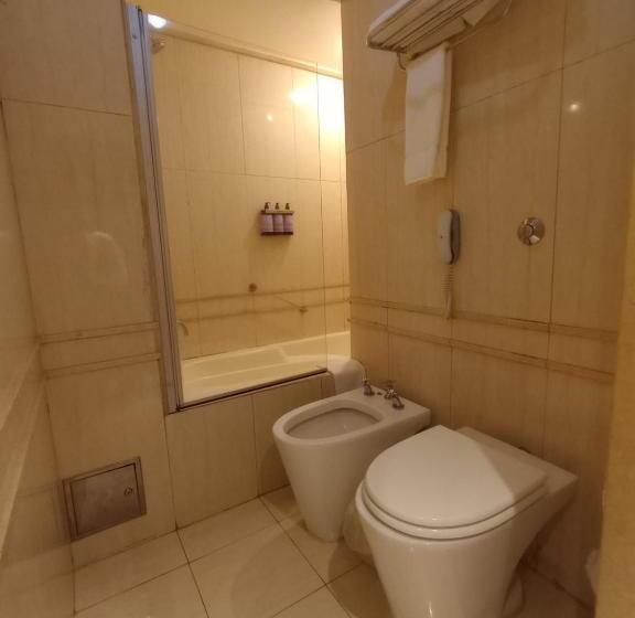 غرفة سوبيريور ثلاثية, Plaza