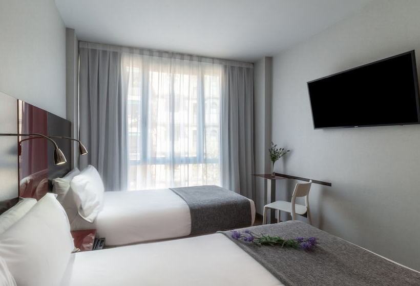 Номер Стандарт Трехместный, Sm Hotel Sant Antoni