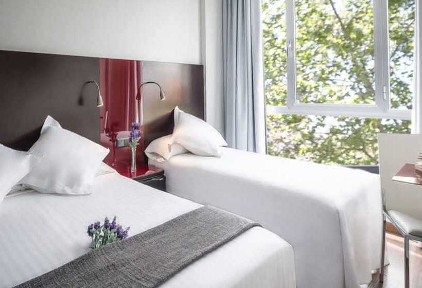 Номер Стандарт Трехместный, Sm Hotel Sant Antoni