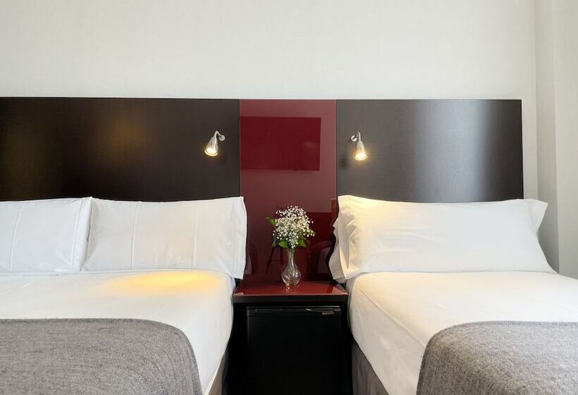 Номер Стандарт Трехместный, Sm Hotel Sant Antoni