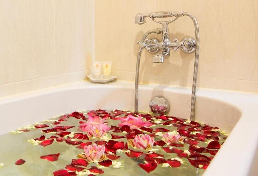 اتاق سوپریور, Steung Siem Reap