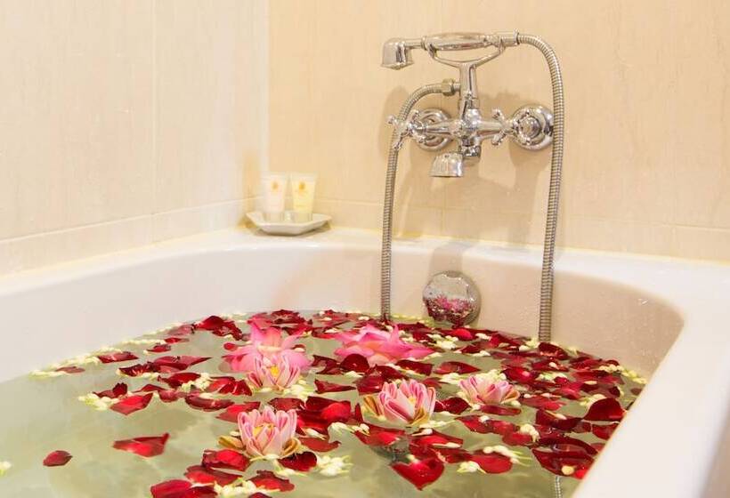 اتاق سوپریور, Steung Siem Reap