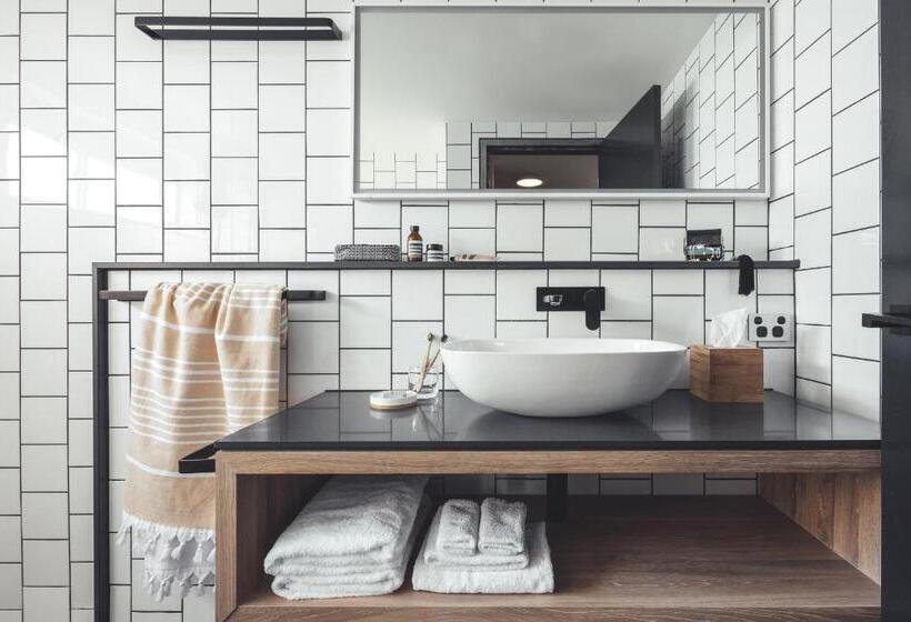 Люкс, The Island Gold Coast