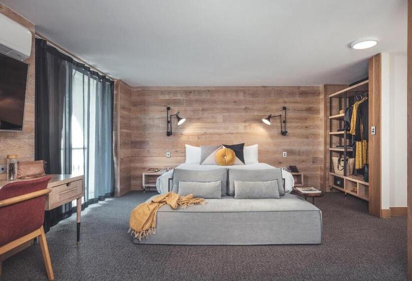 Люкс, The Island Gold Coast