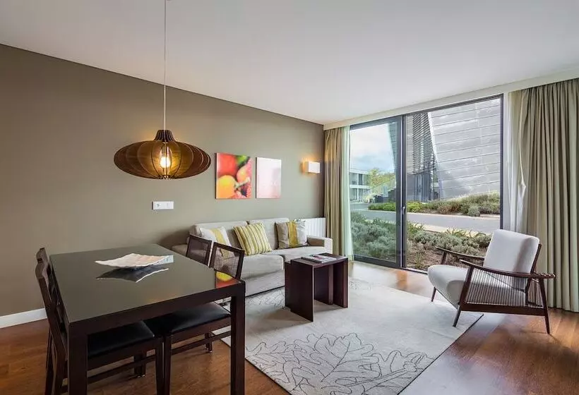 سوئیت با چشم‌انداز, Monchique Resort & Spa