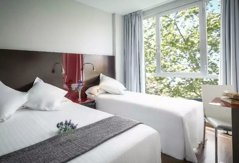 اتاق استاندارد سه نفره, Sm Hotel Sant Antoni