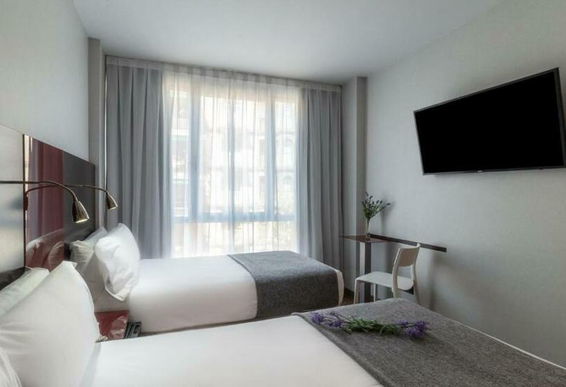 Номер Стандарт Трехместный, Sm Hotel Sant Antoni