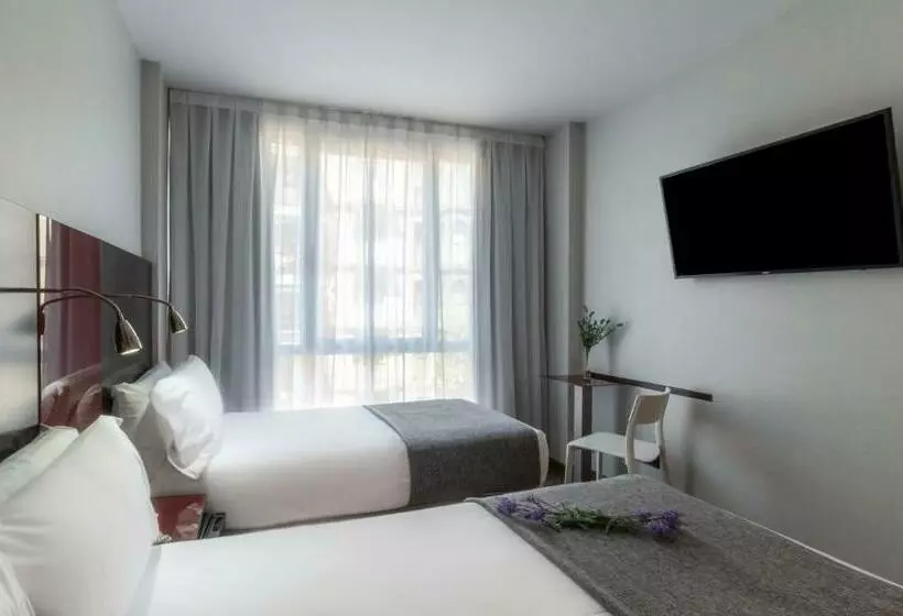 اتاق استاندارد سه نفره, Sm Hotel Sant Antoni