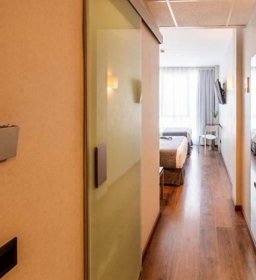 Номер Стандарт Трехместный, Sm Hotel Sant Antoni