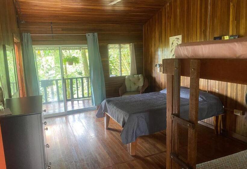 غرفة قياسية رباعية, Birds & Breakfast Costa Rica