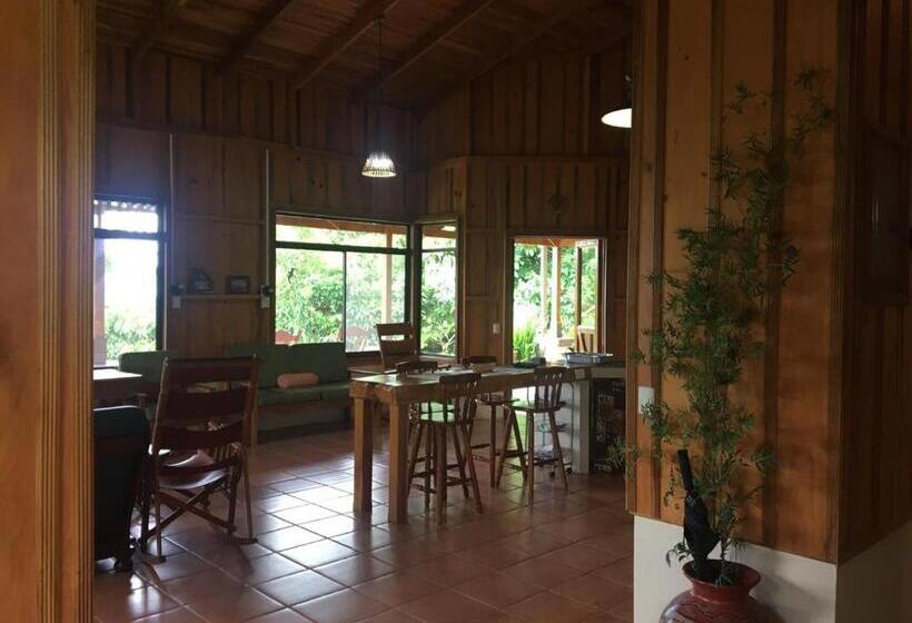 침실 3개 주택, Birds & Breakfast Costa Rica