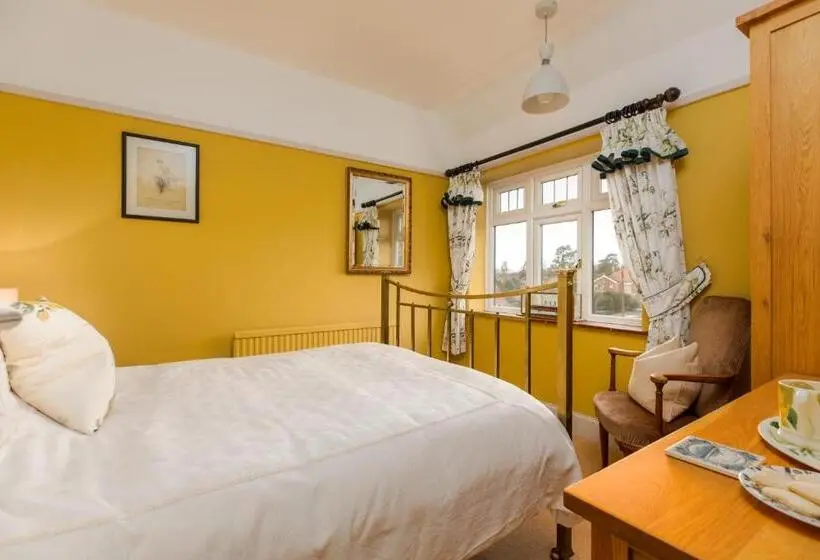 Standard room with outdoor bath, Chestnut Grove Bed And Breakfast