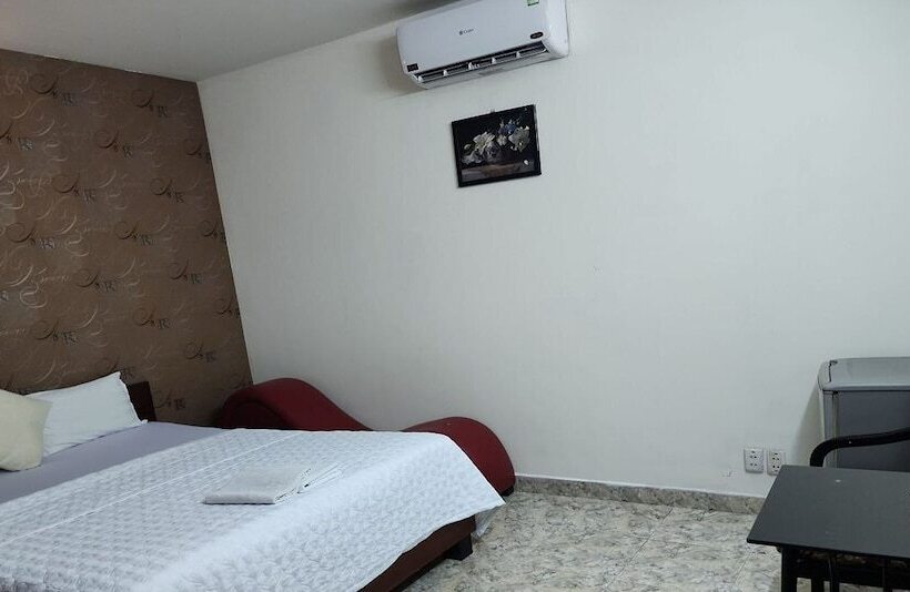 اتاق استاندارد, Bau Cat