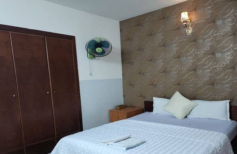 اتاق استاندارد, Bau Cat