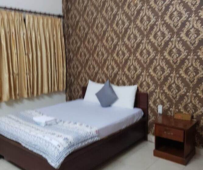 اتاق استاندارد, Bau Cat