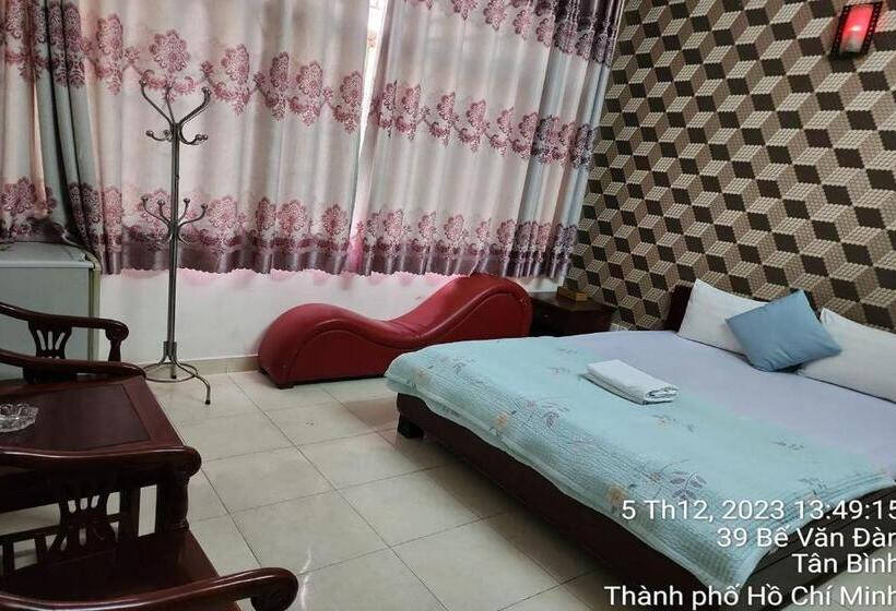 اتاق استاندارد, Bau Cat