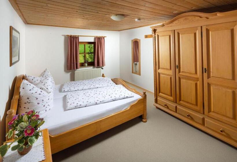 Апартаменты 1 Спальня с Балконом, Ferienwohnungen Freidinglehen