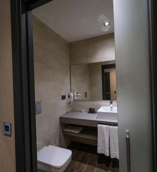 חדר סטנדרט יחיד, Ld Sevilla