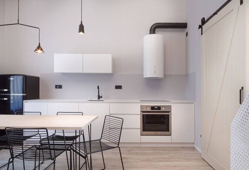 آپارتمان 1 خوابه, Orea Place Seno