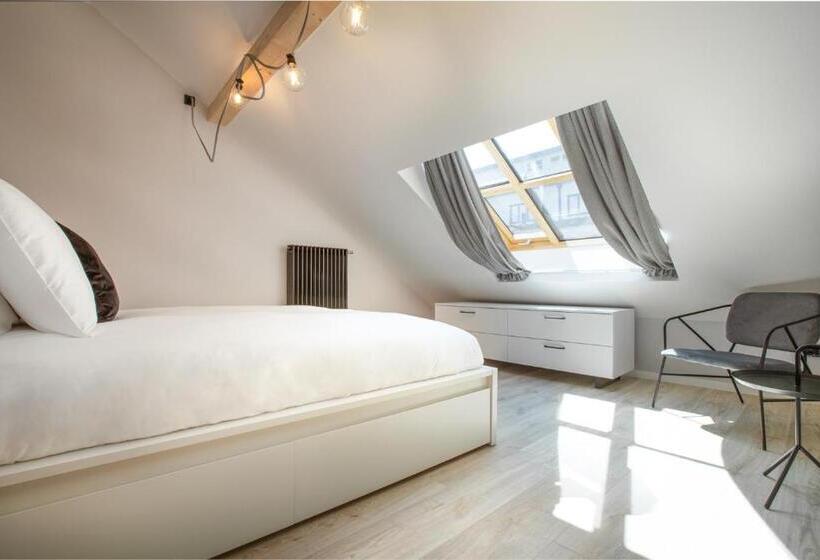 آپارتمان دوبلکس 1 خوابه, Orea Place Seno