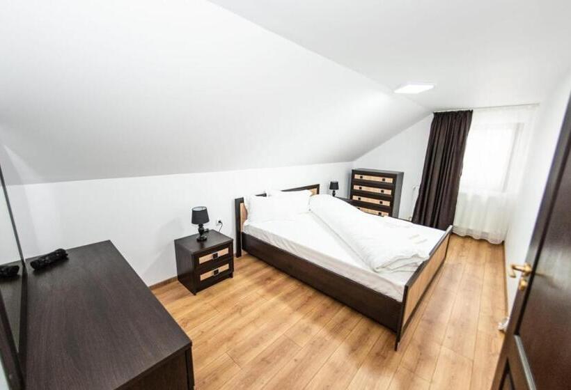 سوییت خانوادگی, Casa Câmpulungeană