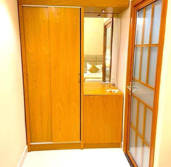 غرفة ديلوكس, Tag Hotels